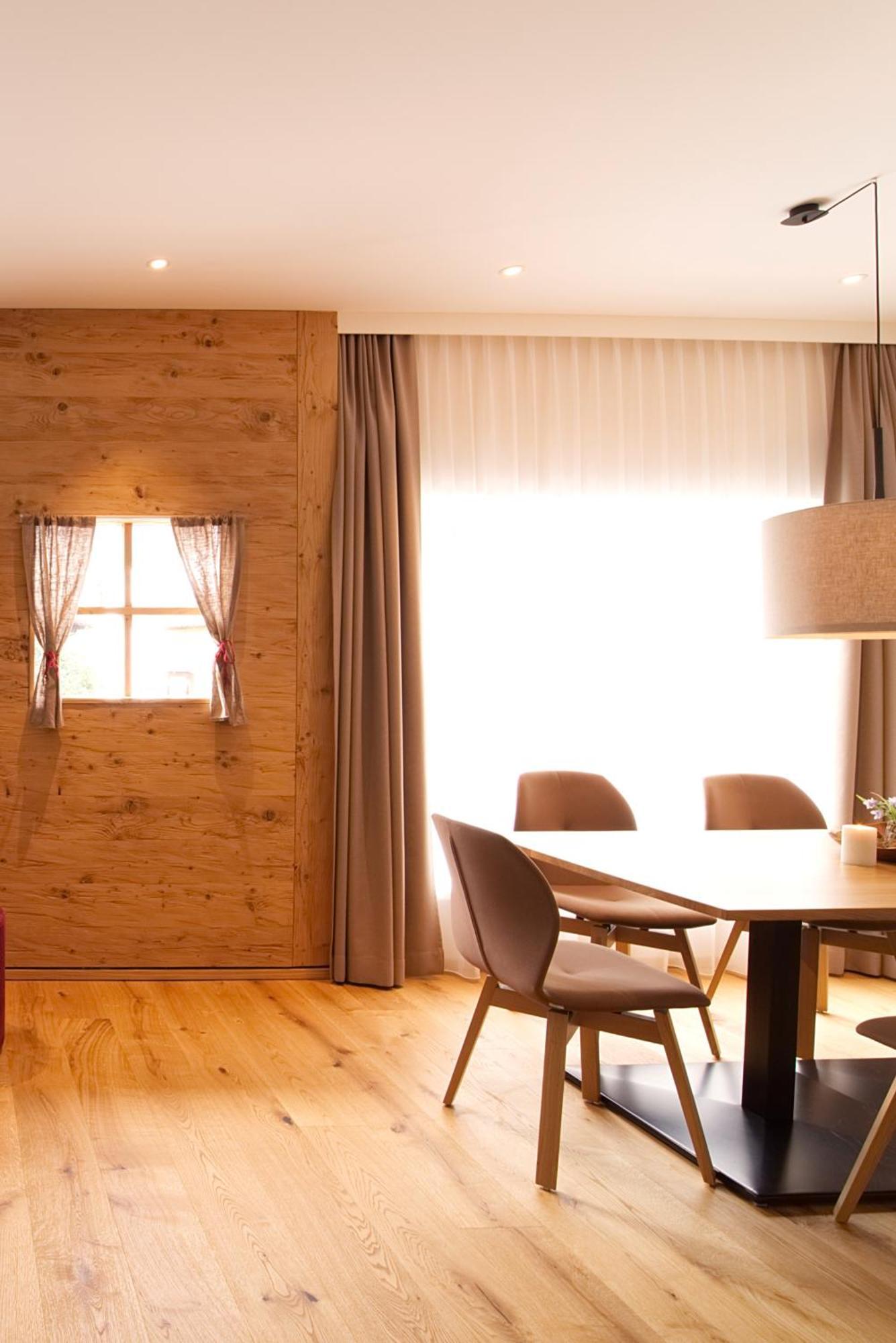 Adler Alpen Apartments Schruns ภายนอก รูปภาพ